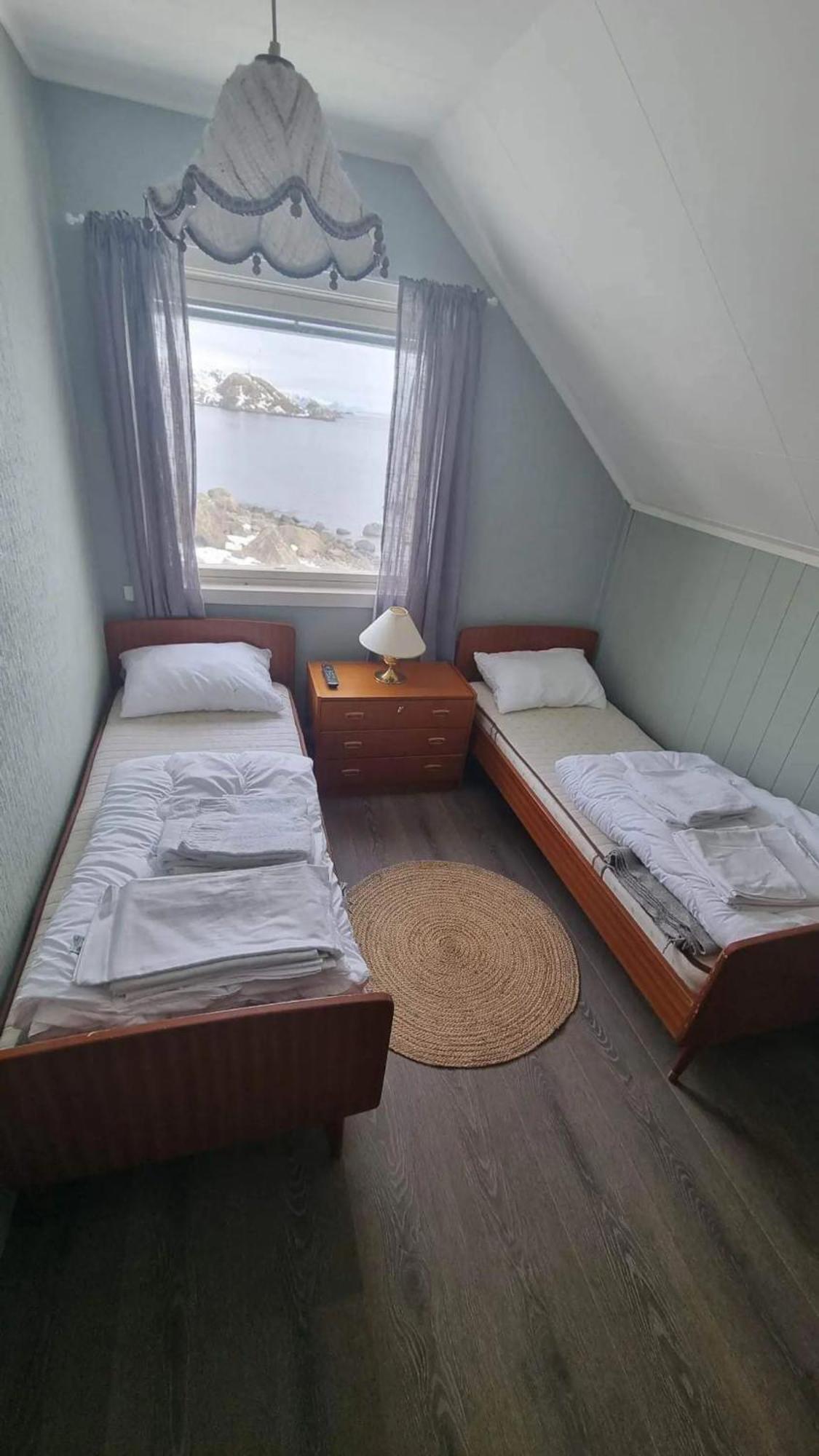House By The Sea Reine, Lofoten Экстерьер фото