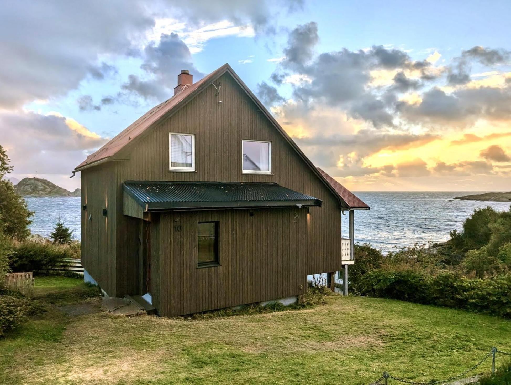 House By The Sea Reine, Lofoten Экстерьер фото